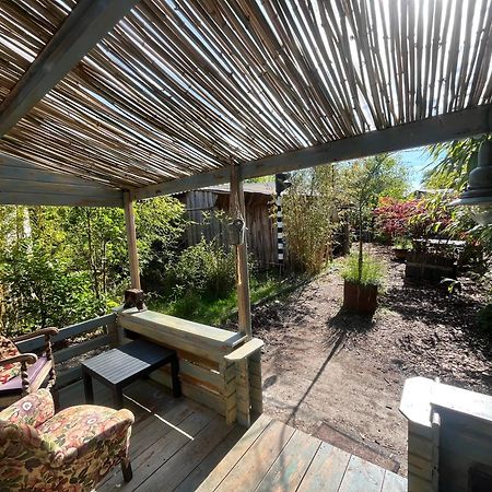 Bamboo Lodge Groninga Exterior foto