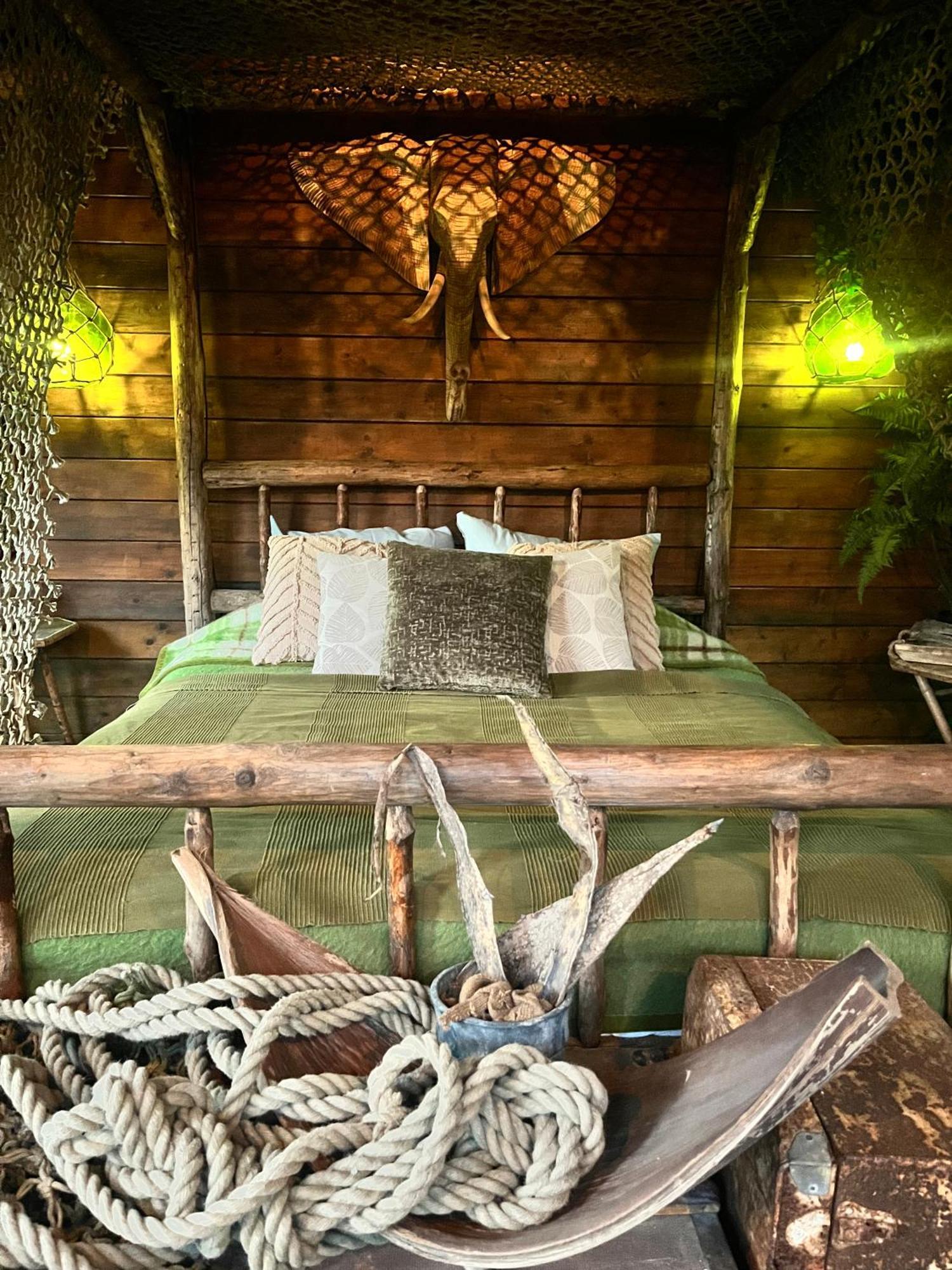 Bamboo Lodge Groninga Exterior foto